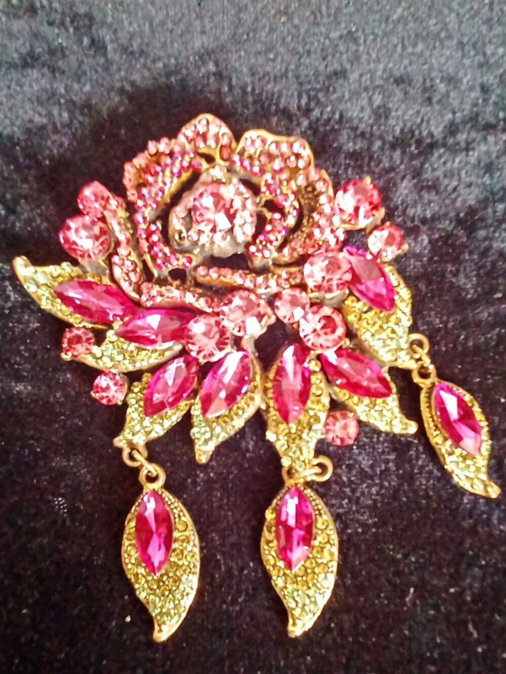 Sparkling Red Rhinestone Rose Brooch